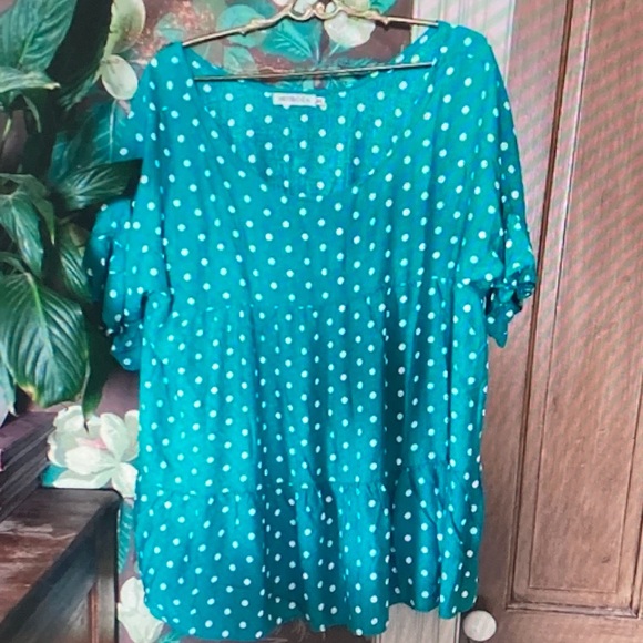 MISSLOOK Tops - MISSLOOK Teal Polka Dot Peplum Tunic